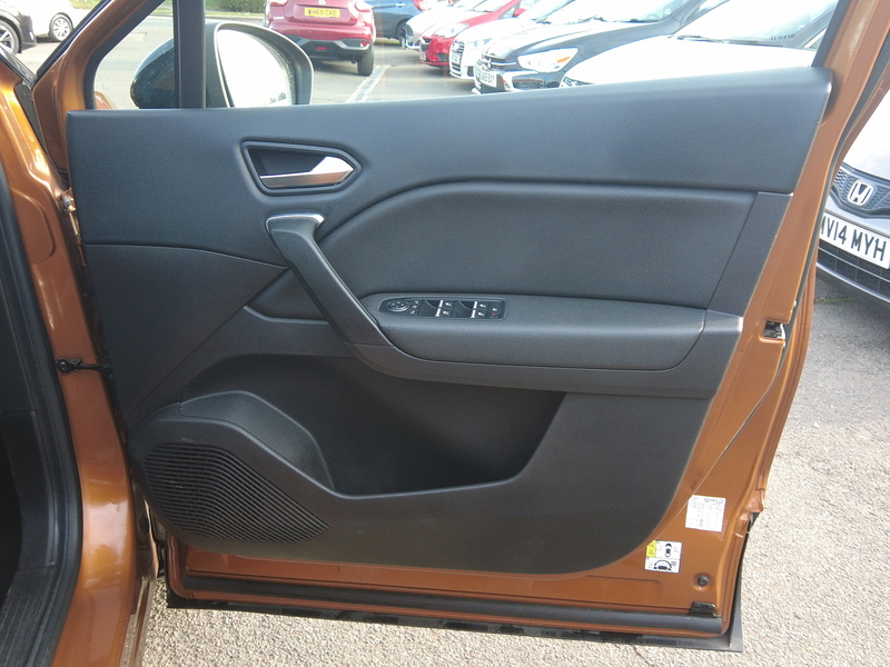 Renault Captur TCe S Edition - U93549