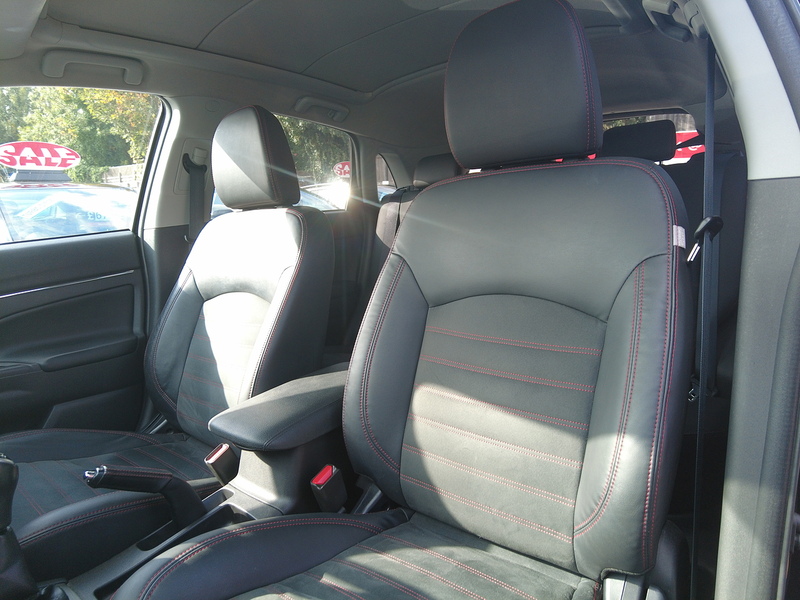 Mitsubishi ASX Black - U93552