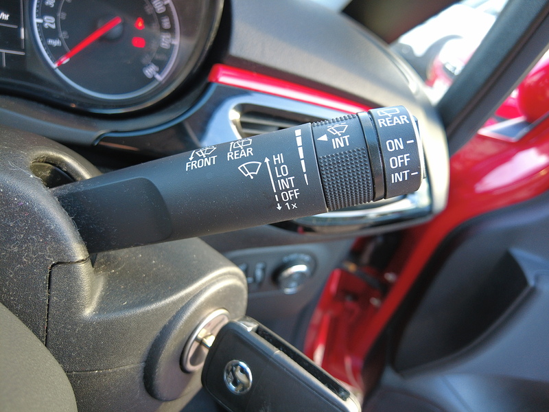 Vauxhall Corsa i ecoTEC Griffin - U93569