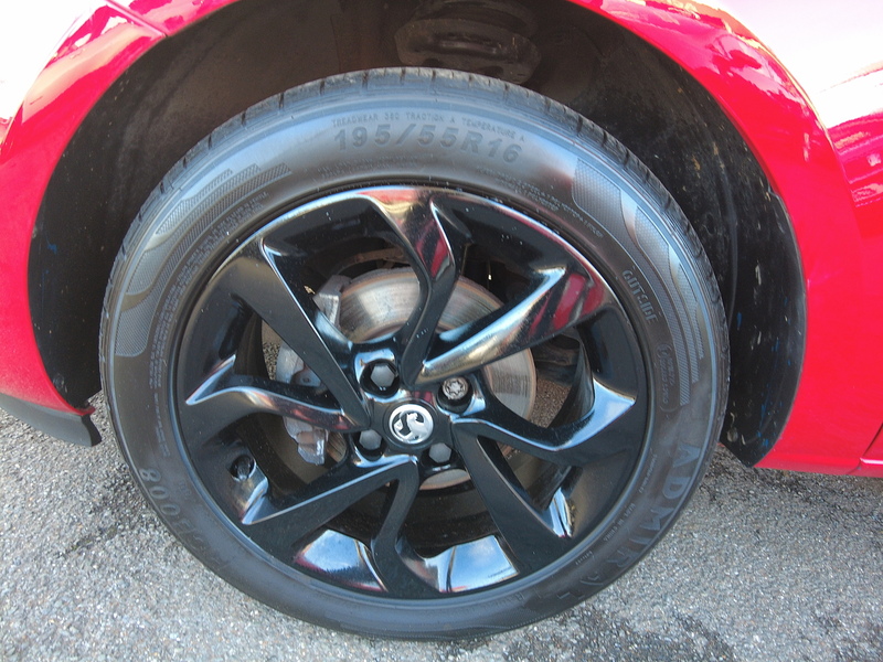 Vauxhall Corsa i ecoTEC Griffin - U93569