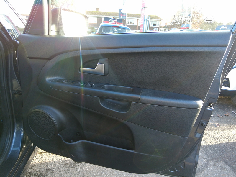 Kia Venga 4 - U93570