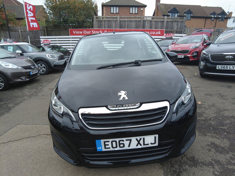 Peugeot 108 Active - U93575