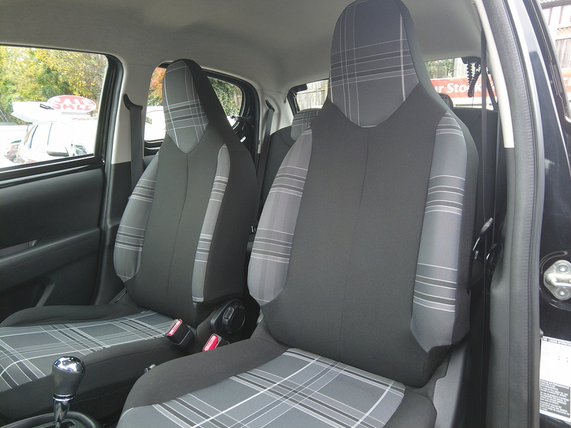 Peugeot 108 Active - U93575