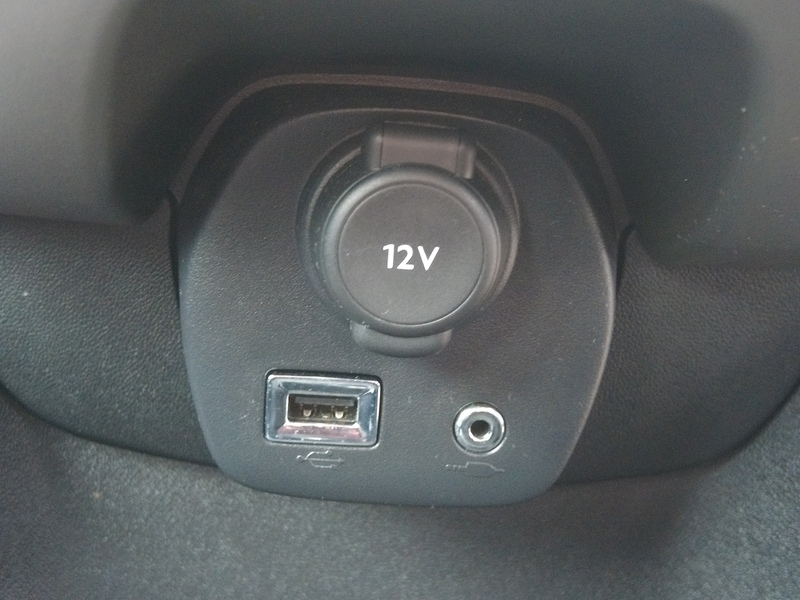 Peugeot 108 Active - U93575