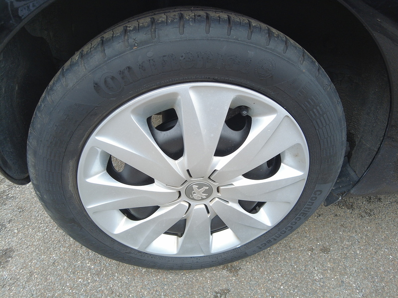 Peugeot 108 Active - U93575