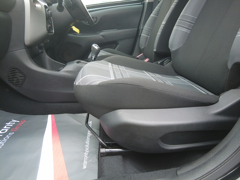 Peugeot 108 Active - U93575