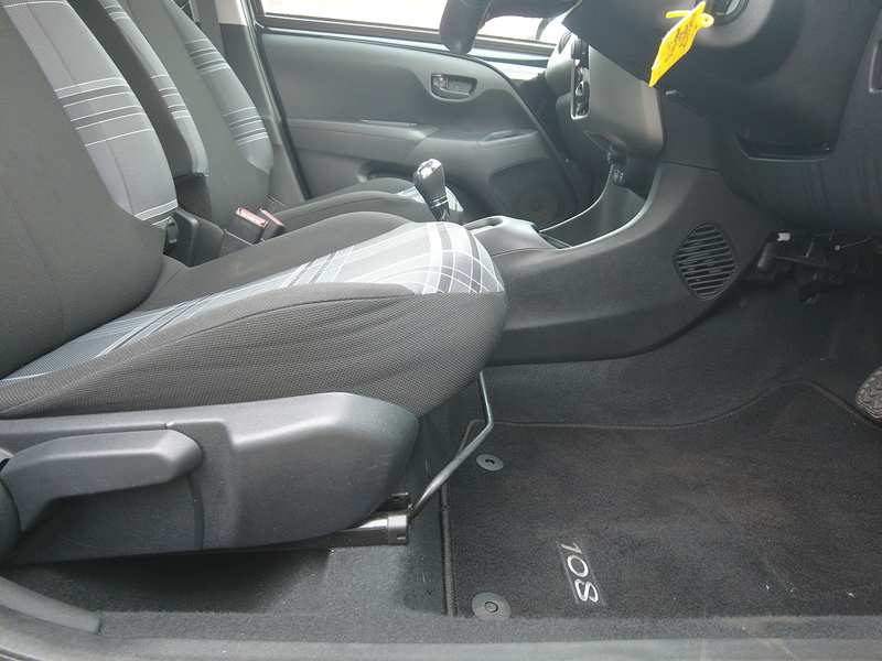 Peugeot 108 Active - U93575