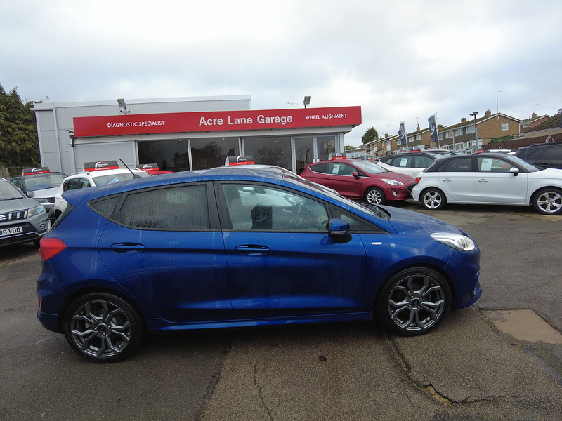Ford Fiesta T EcoBoost ST-Line - U93605