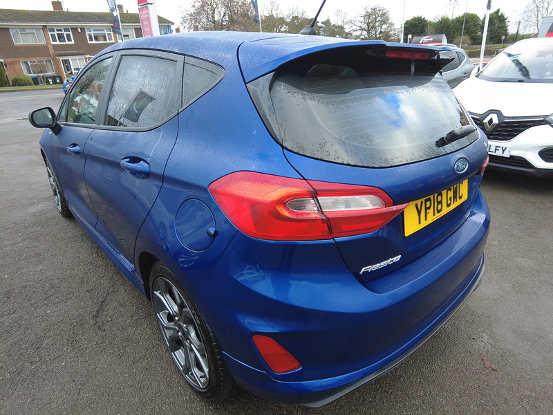 Ford Fiesta T EcoBoost ST-Line - U93605