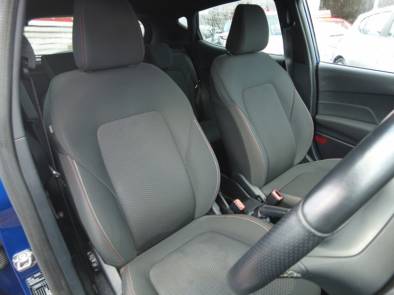 Ford Fiesta T EcoBoost ST-Line - U93605