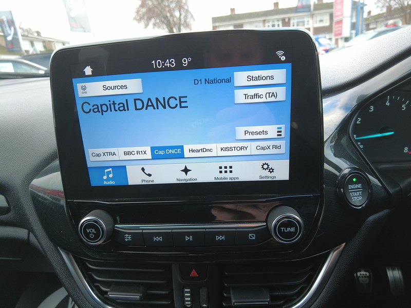 Ford Fiesta T EcoBoost ST-Line - U93605