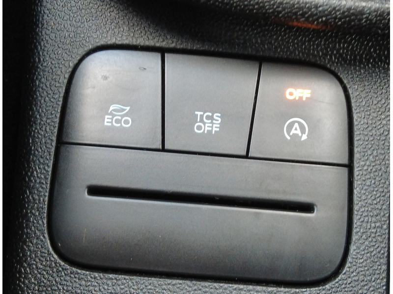 Ford Fiesta T EcoBoost ST-Line - U93605