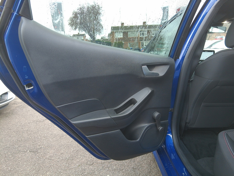 Ford Fiesta T EcoBoost ST-Line - U93605