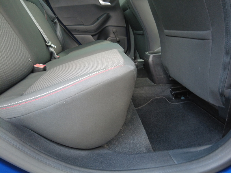 Ford Fiesta T EcoBoost ST-Line - U93605