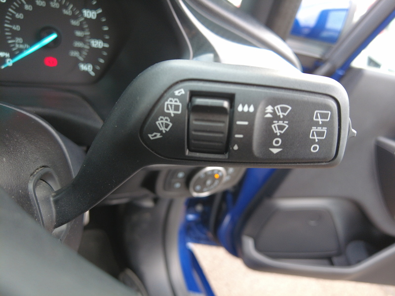 Ford Fiesta T EcoBoost ST-Line - U93605