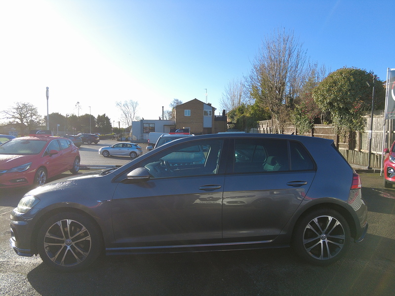 Volkswagen Golf TSI EVO R-Line - U93608