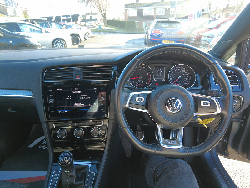 Volkswagen Golf TSI EVO R-Line - U93608