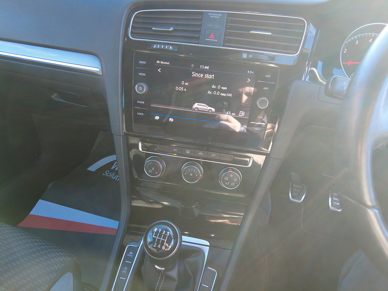 Volkswagen Golf TSI EVO R-Line - U93608