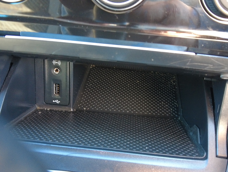 Volkswagen Golf TSI EVO R-Line - U93608