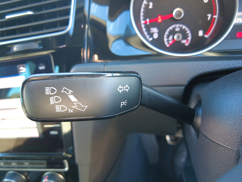 Volkswagen Golf TSI EVO R-Line - U93608