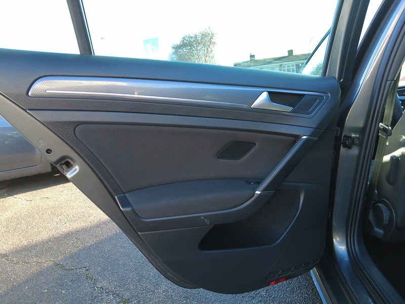 Volkswagen Golf TSI EVO R-Line - U93608