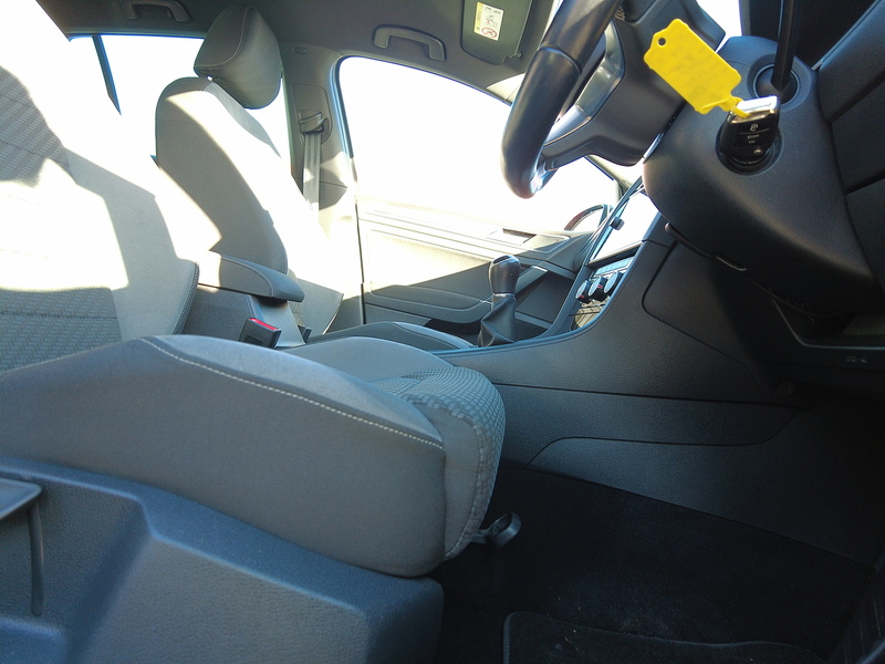 Volkswagen Golf TSI EVO R-Line - U93608