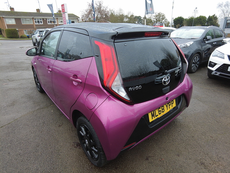 Toyota AYGO VVT-i x-cite - U93612