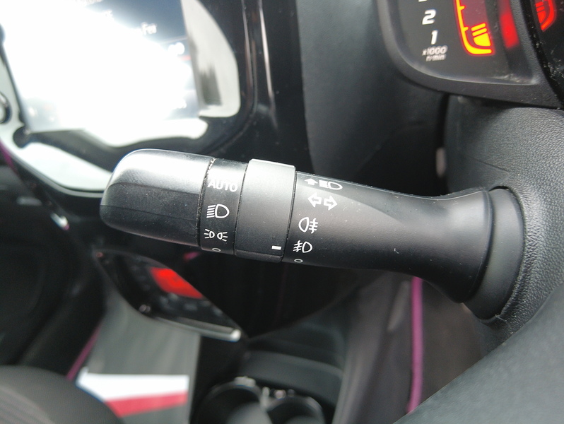 Toyota AYGO VVT-i x-cite - U93612