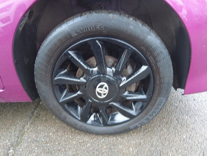 Toyota AYGO VVT-i x-cite - U93612