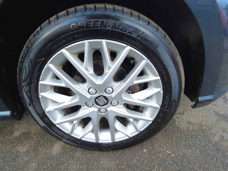 SEAT Ibiza MPI SE Technology - U93614