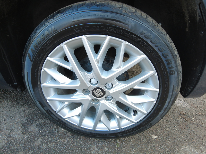 SEAT Ibiza MPI SE Technology - U93614