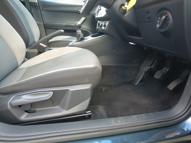 SEAT Ibiza MPI SE Technology - U93614