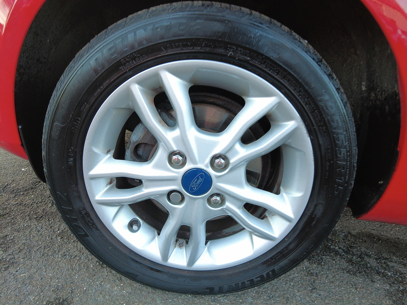 Ford Fiesta Zetec - U93621