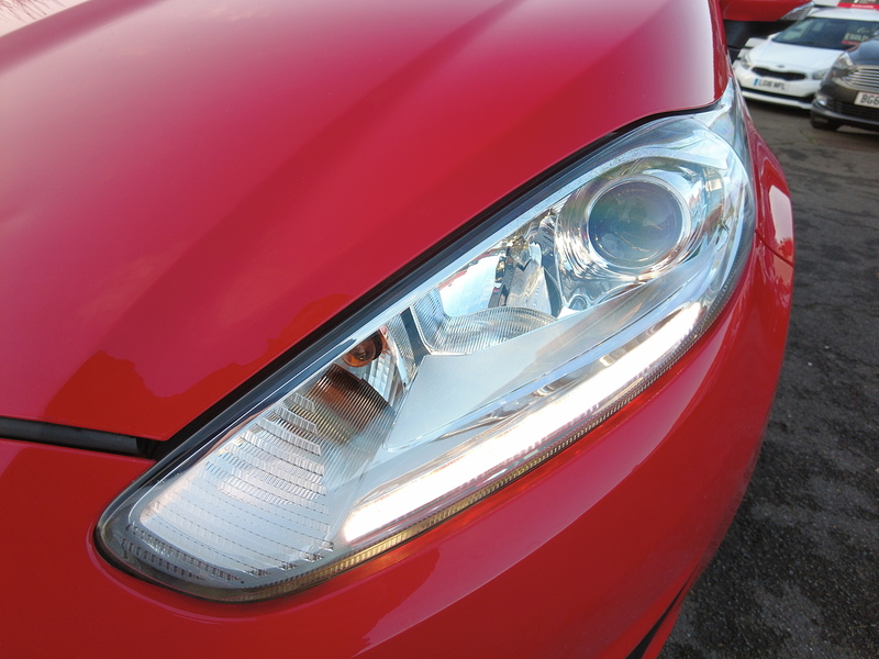 Ford Fiesta Zetec - U93621