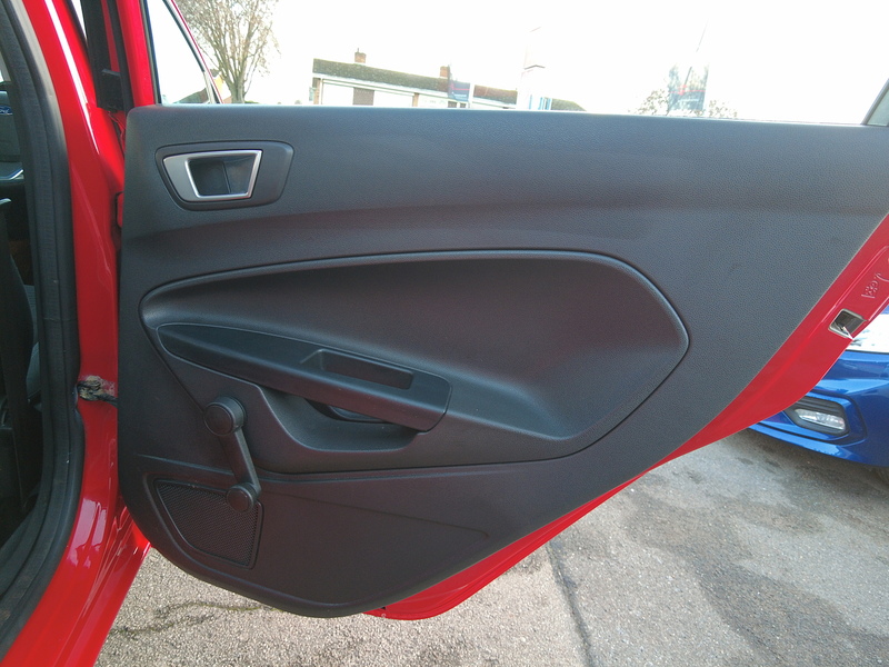 Ford Fiesta Zetec - U93621