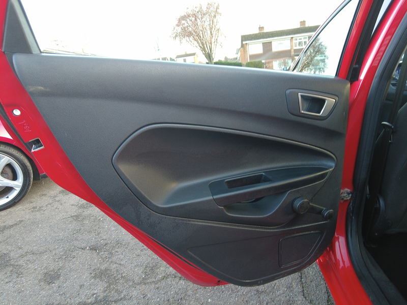 Ford Fiesta Zetec - U93621