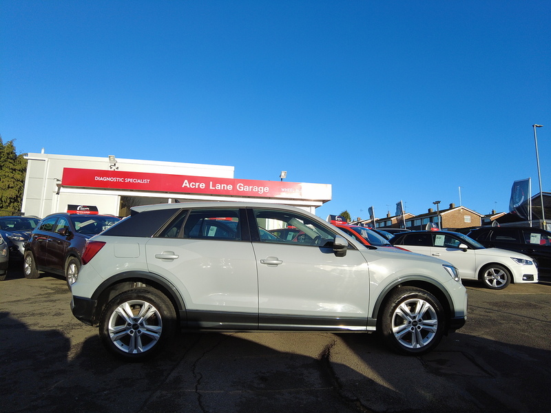 Audi Q2 TFSI Sport - U93623