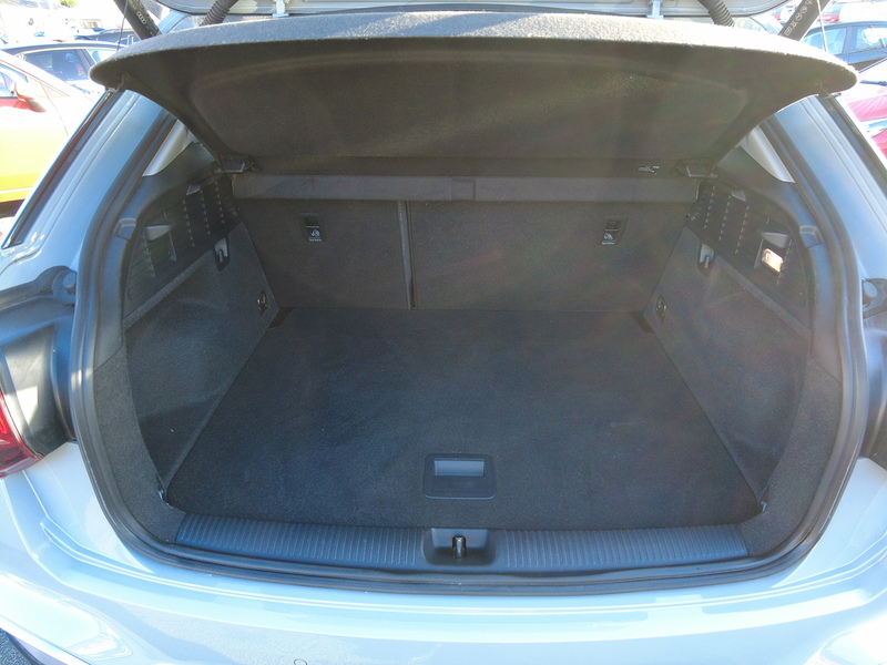 Audi Q2 TFSI Sport - U93623