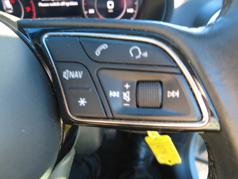 Audi Q2 TFSI Sport - U93623