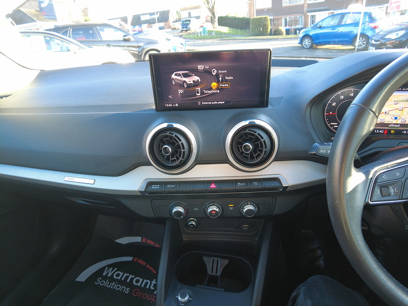 Audi Q2 TFSI Sport - U93623