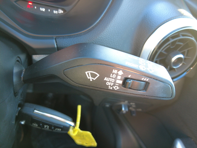 Audi Q2 TFSI Sport - U93623