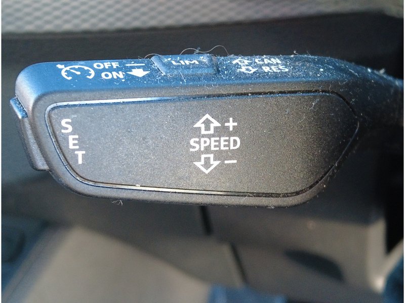 Audi Q2 TFSI Sport - U93623