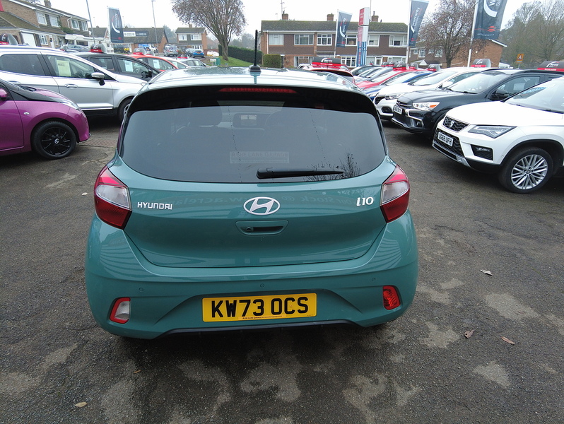 Hyundai i10 Premium - U93625