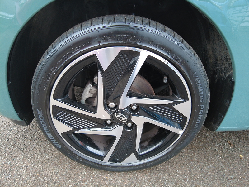 Hyundai i10 Premium - U93625