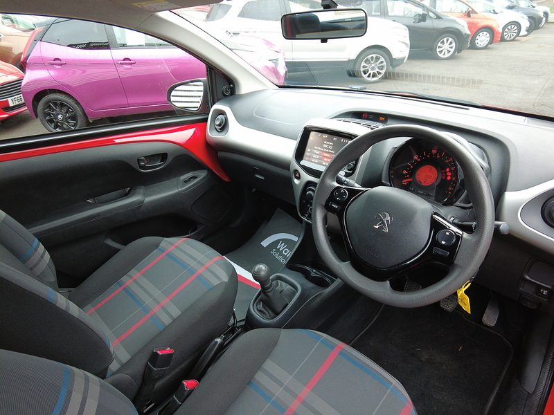 Peugeot 108 Active - U93628