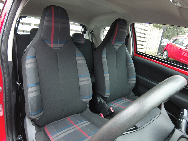 Peugeot 108 Active - U93628