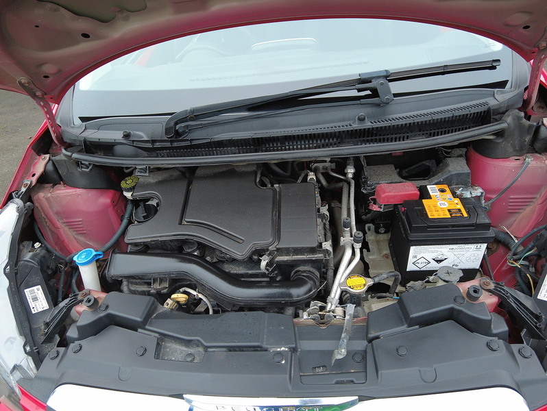 Peugeot 108 Active - U93628