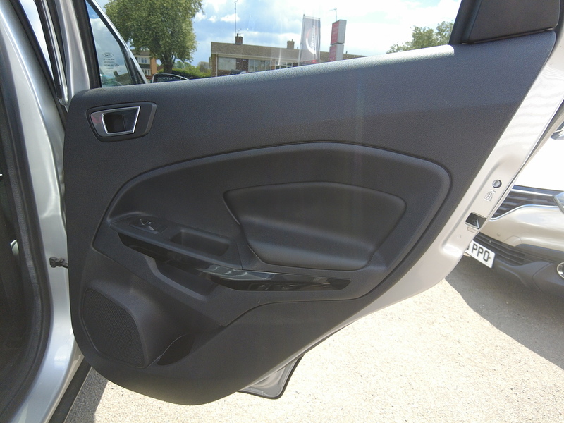 Ford EcoSport T EcoBoost Titanium - U93632