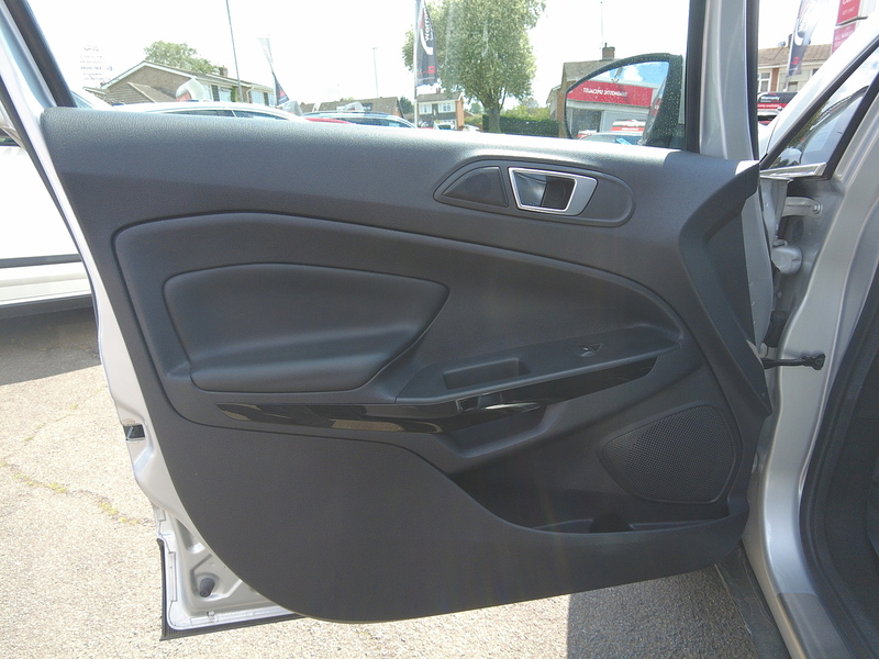Ford EcoSport T EcoBoost Titanium - U93632