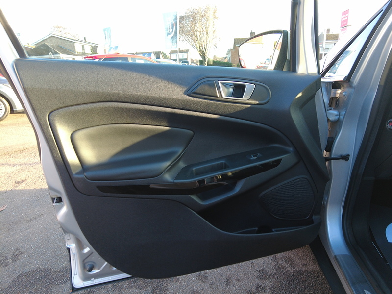 Ford EcoSport T EcoBoost Titanium - U93632